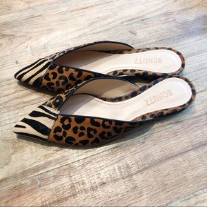 Schutz Ludie Flat Mule - Animal Print